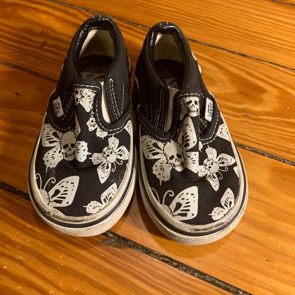 Vans slip ons